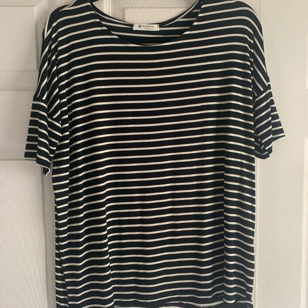Super cute dolman oversized shirt!